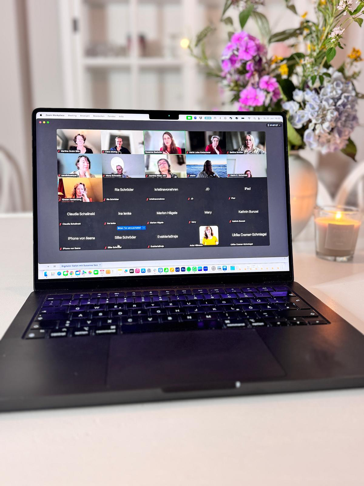 Digitaler Salon
